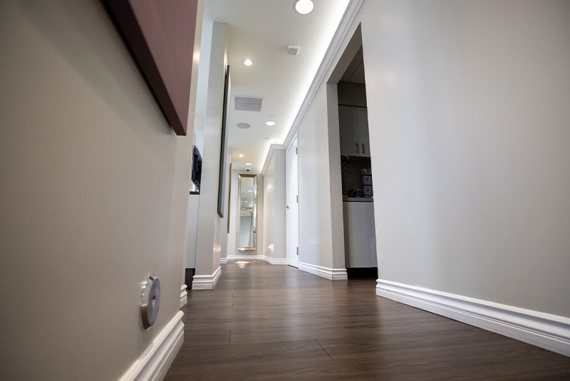 hallway procedureroom